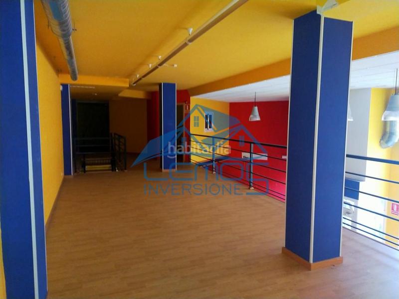 Foto 50a9333e-5eff-481b-aa24-5aa1352c8fd8. Locale commerciale in Centro Ponferrada