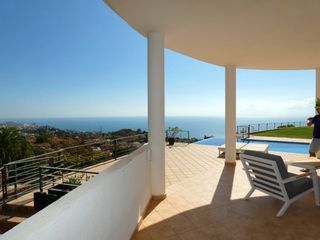 Chalet en La Capellanía - El Higuerón. Chalet en venta en capellaniahigueron, 6 dormitorios.