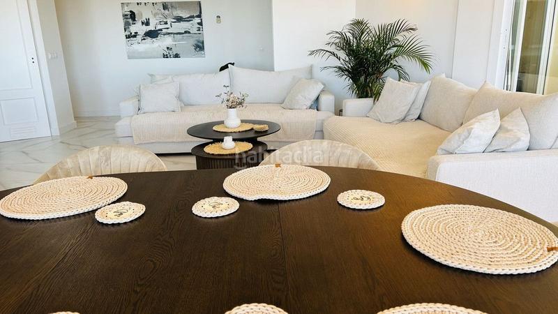 Foto 2e18a106-0186-41c6-9140-cb000ba418e5. Apartamento  en venta en sitio de Calahonda, 2 dormitorios. en Mijas