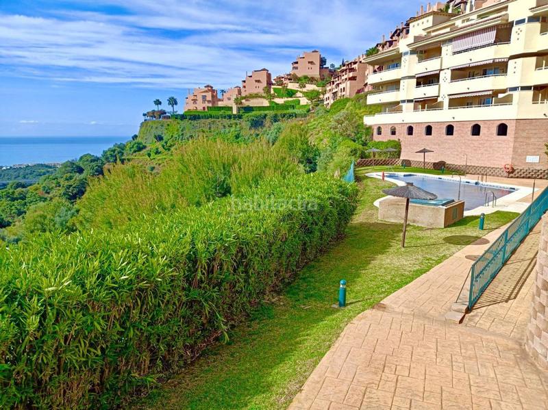 Foto 6e6f8968-4b72-42ff-9ce1-8d4b6435465b. Apartamento  en venta en sitio de Calahonda, 2 dormitorios. en Mijas