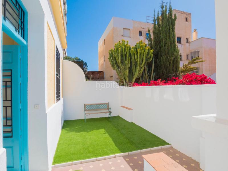 Foto 41c018a6-f34c-4bf0-9c92-4e346340d8dd. Casa amb calefacció a Limonar Málaga