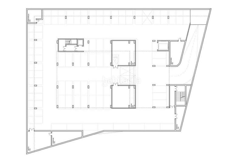 Foto 86834722-0d6b-4a05-aec4-1389245cc7c2. Aparcament cotxe a Calahonda Mijas