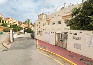 Aparcament cotxe a Calahonda. Garaje en venta en calahonda.