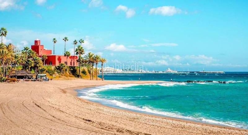 Foto d154d584-11c4-4d6b-99a8-4211774f506b. Apartamento  en venta en torrequebrada, 3 dormitorios. en Benalmádena