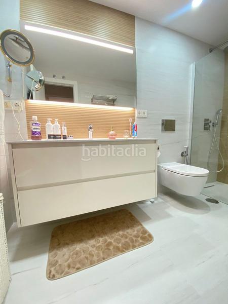 Foto d5af49a8-241b-4c1f-ac6d-bf6b56a689c9. Piso  en venta en torrequebrada, 3 dormitorios. en Benalmádena