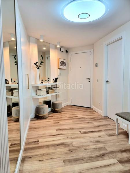 Foto de7537e5-b5e8-41fb-87e8-1a04a8a50532. Piso  en venta en torrequebrada, 3 dormitorios. en Benalmádena