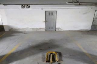 Aparcament cotxe a Nueva Andalucía centro. Garaje en venta en nueva andalucía.