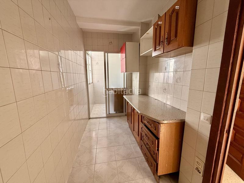 Foto 8a1ddb4b-28f3-4713-b8dd-b502b3678ff5. Pis amb calefacció a Centro ciudad Fuengirola