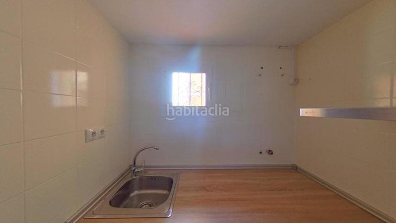 Foto e2acafde-d00d-458b-a772-ac7d55057339. Pis amb calefacció a Dos Hermanas - Nuevo San Andrés Málaga