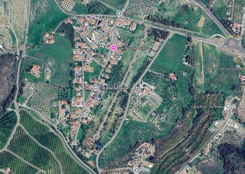 Foto 1369b384-2c15-43a6-a140-82a6a1337297. Terreno residenziale in Coín