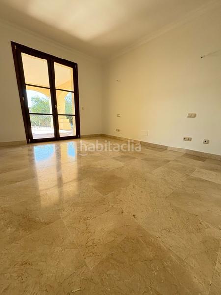 Foto df46033d-cc15-432a-b847-d919b11c0b2d. Xalet amb calefacció aparcament piscina a Los Naranjos Marbella