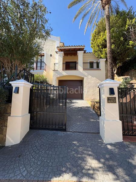 Foto fa046422-818b-4287-8b4b-52b979094fe8. Xalet amb calefacció aparcament piscina a Los Naranjos Marbella