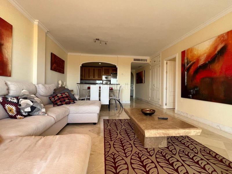 Foto e9525593-5f23-4762-82b5-43fa7d984275. Piso  en venta en torrequebrada, 2 dormitorios. en Benalmádena