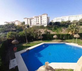 Appartement à Arroyo de la Miel. Piso en venta en pueblo, 3 dormitorios.