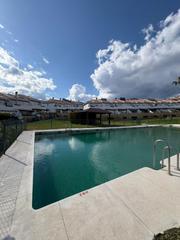 Maison à Hipódromo - Cerrado del Águila. Casa en venta en las lagunas, 2 dormitorios.