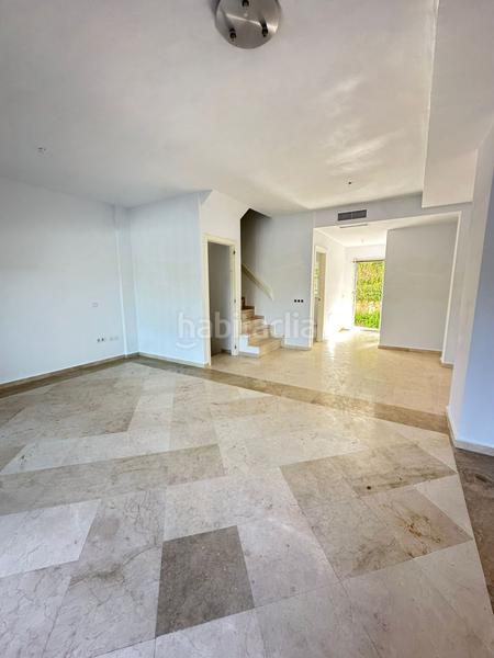 Foto eb1b46a2-31f8-43d1-8c87-5c54262dc51a. Casa  en venta en las lagunas, 2 dormitorios. en Mijas