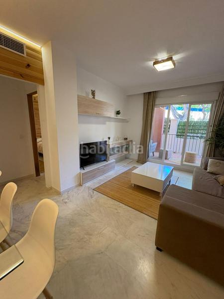 Foto 092fb814-e80b-4676-b45e-ea1df2216f76. Piso  en venta en torrequebrada, 2 dormitorios. en Benalmádena