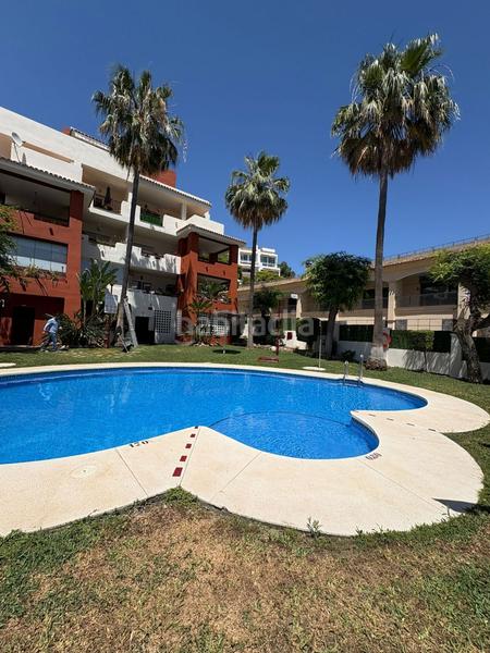 Foto 99141dba-e798-4a47-8862-b309409f70a3. Piso  en venta en torrequebrada, 2 dormitorios. en Benalmádena