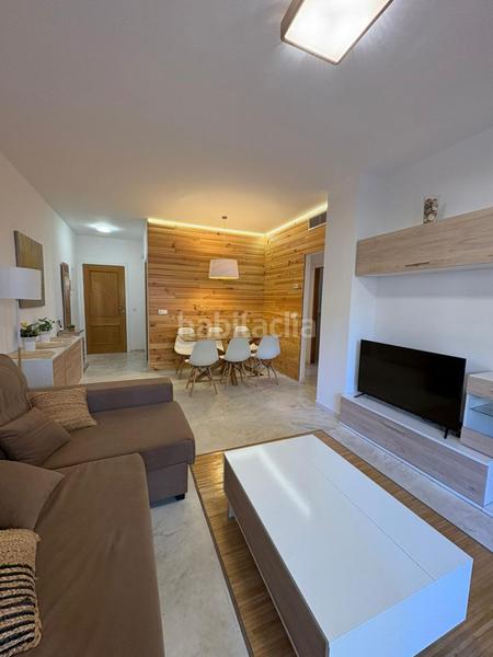 Foto b2bba647-1cf3-4a30-ad98-2c4172bc18ea. Piso  en venta en torrequebrada, 2 dormitorios. en Benalmádena
