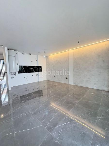 Foto 84fc57c2-f201-4785-a5d1-42a7ffb267a9. Zweistöckige wohnung mit heizung parking pool in Solymar Benalmádena