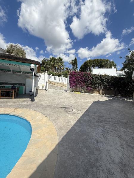 Foto a34c763d-d4a8-4410-a057-ab59224f44da. Chalet  en venta en Torremuelle, 2 dormitorios. en Benalmádena