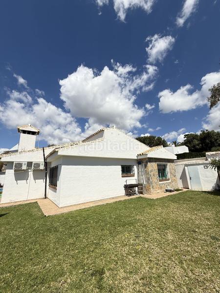 Foto b9ae3b80-7d8c-467e-92d9-054bec2cd71a. Chalet  en venta en Torremuelle, 2 dormitorios. en Benalmádena