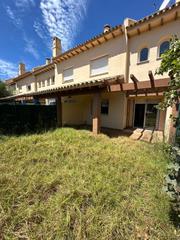Casa adosada en Calahonda. Adosado en venta en calahonda, 3 dormitorios.