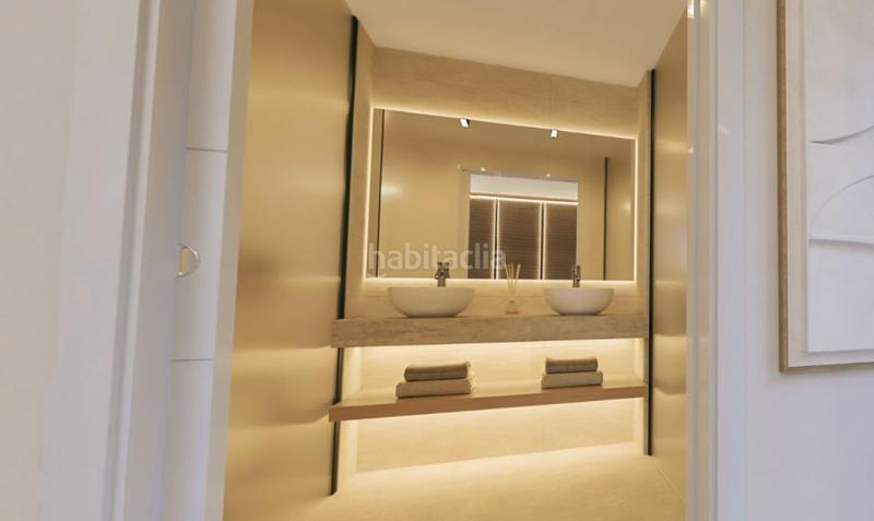 Foto b37a1b04-f268-44c8-a2ee-37c3b23e6699. Apartament amb calefacció aparcament piscina a Nueva Torrequebrada Benalmádena