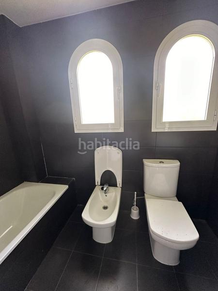 Foto daceb287-6f9c-459c-a551-46a2a62da065. Casa adosada adosado en venta en Calahonda, 3 dormitorios. en Mijas