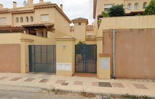 Casa adosada en Calahonda. Adosado en venta en calahonda, 3 dormitorios.