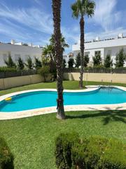 Casa adosada en Calahonda. Adosado en venta en calahonda, 3 dormitorios.