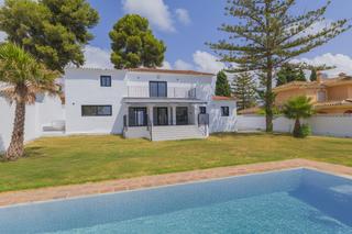 Chalet in Campo de Mijas. Chalet en venta en mijas costa, 5 dormitorios.