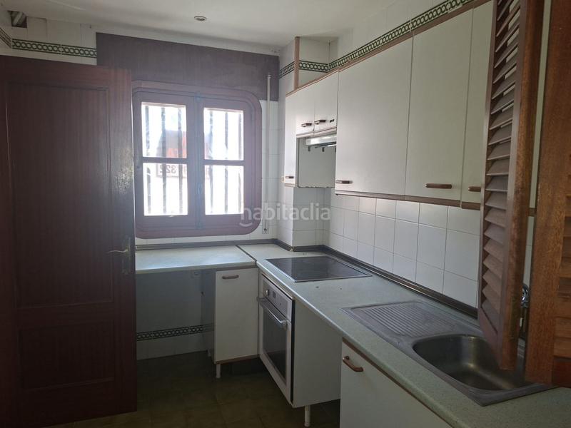 Foto 33354a67-2aa0-438f-9e30-5412b34b2858. Piso  en venta en el paraiso, 2 dormitorios. en Estepona