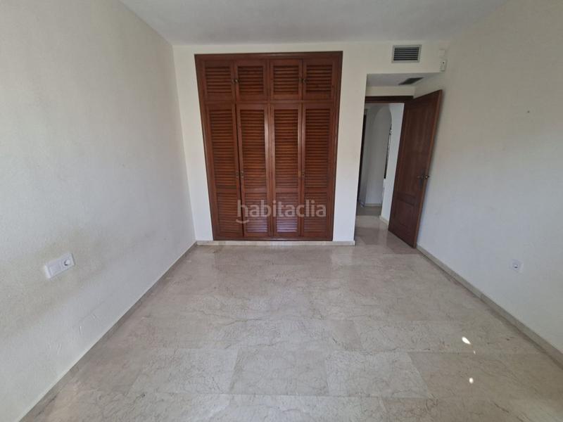 Foto 352f4d47-04f0-4a7e-94e1-8f861876748d. Piso  en venta en el paraiso, 2 dormitorios. en Estepona