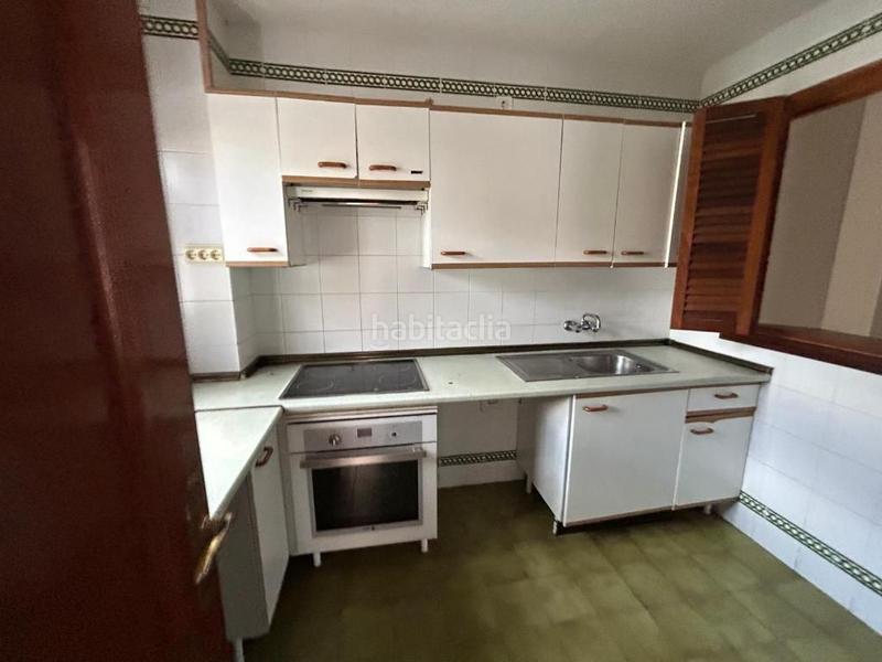 Foto 41d5f450-7500-43e3-b932-c817c6e122c4. Piso  en venta en el paraiso, 2 dormitorios. en Estepona