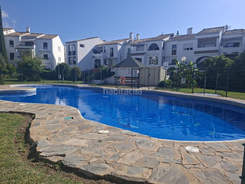 Foto ae4013e3-c3b9-4ed6-82f3-9d27e5cc5cd1. Piso  en venta en el paraiso, 2 dormitorios. en Estepona