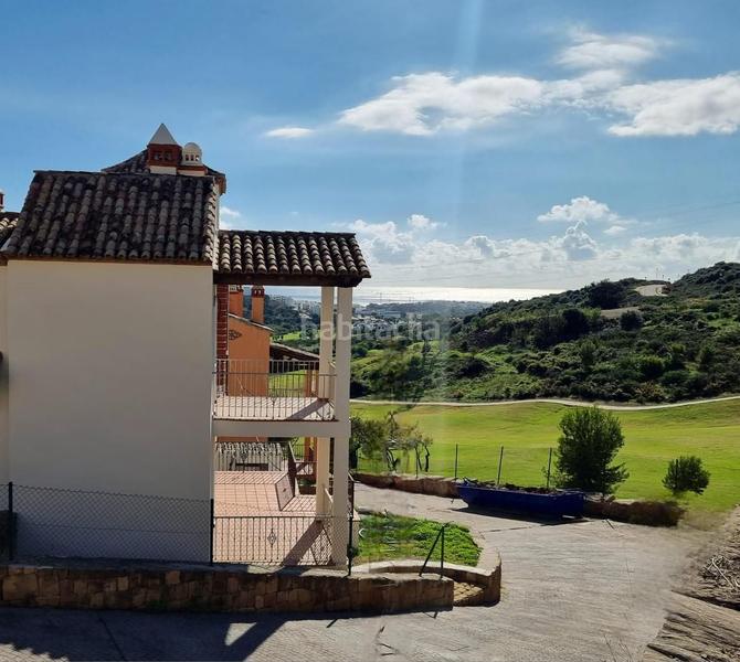 Foto 0a635ea3-0424-4cb7-becf-302ba040052b. Reihenhaus mit heizung parking pool in Valle Romano Golf Estepona