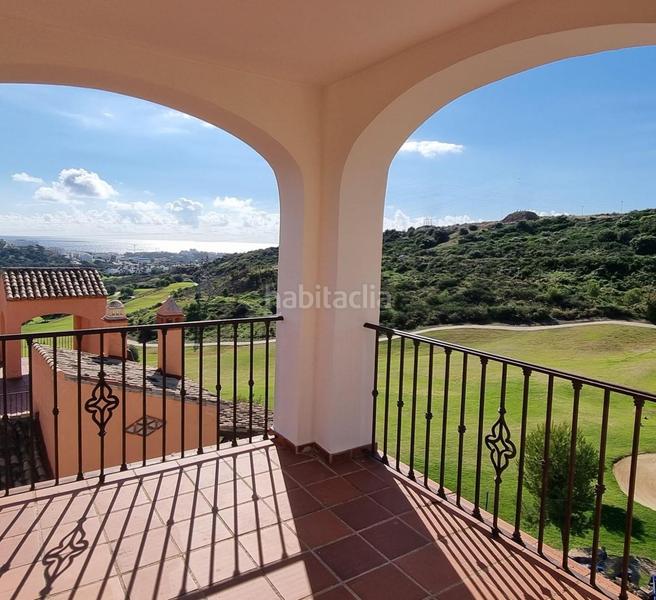 Foto 223e5518-afd7-4175-8b0c-623e84181cc3. Reihenhaus mit heizung parking pool in Valle Romano Golf Estepona