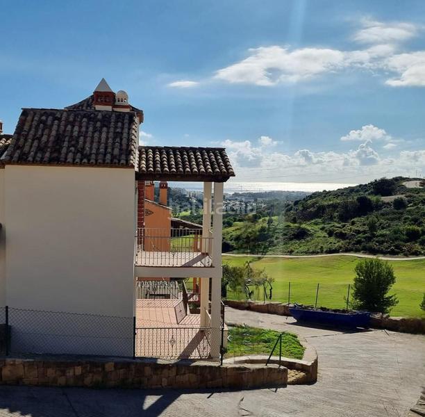 Foto 44897e90-d6d7-411a-acb3-78b1a3cc9931. Reihenhaus mit heizung parking pool in Valle Romano Golf Estepona