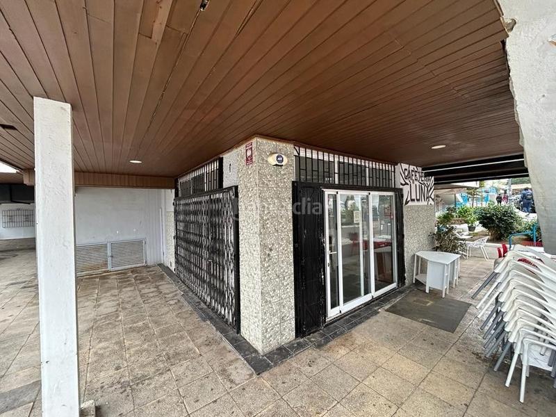 Foto 43ec465e-5bd4-406f-b6b3-142de5ee314c. Local comercial a El Bajondillo Torremolinos