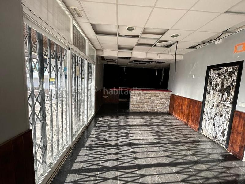 Foto 44f5e197-44e9-49c8-b25a-a15c213703c7. Local comercial a El Bajondillo Torremolinos