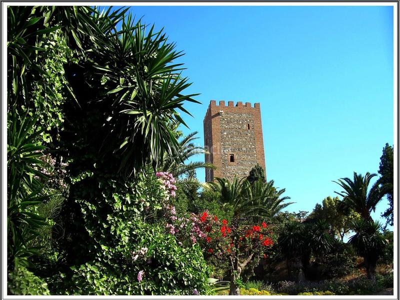 Foto 758ce1aa-df0f-40ce-baeb-e0c6f38e106d. Pis amb calefacció aparcament piscina a Camino Viejo de Málaga Vélez - Málaga