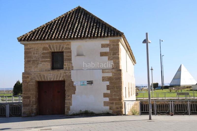 Foto 139f7d92-955d-4b9e-b9fa-3729529e1f63. Piso  en venta en avda. pery junquera al andalus, 3 dormitorios. en San Fernando