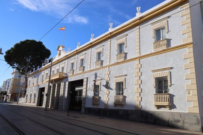 Foto fa6883f5-25c2-48b7-abf8-949b573a33aa. Piso  en venta en avda. pery junquera al andalus, 3 dormitorios. en San Fernando