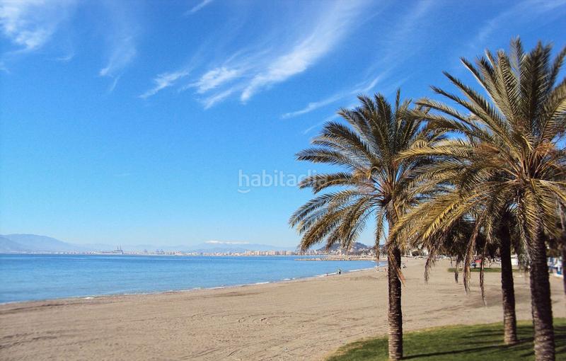 Foto fa2a9815-e770-47d0-9edc-79055b7cc529. Piccolo appartamento con riscaldamento parcheggio piscina in Málaga