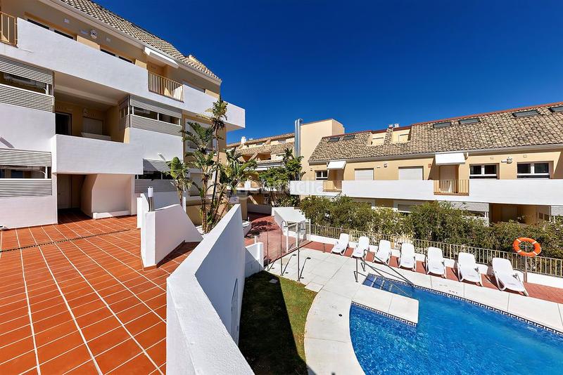 Foto 1ae0fa9c-69ca-4770-a3e4-61414377b8c5. Dúplex duplex en venta en La Duquesa, 3 dormitorios. en Manilva