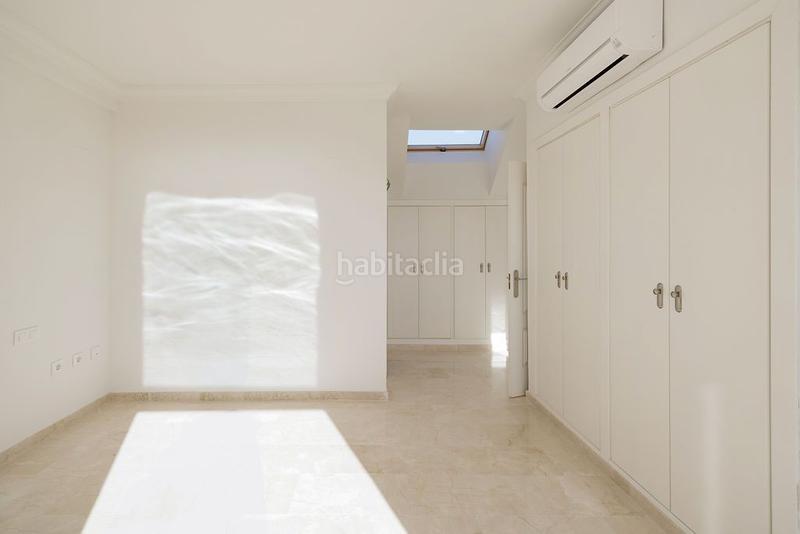 Foto 74b68bee-7145-46fe-ba63-a1b32bb111fc. Dúplex duplex en venta en La Duquesa, 3 dormitorios. en Manilva