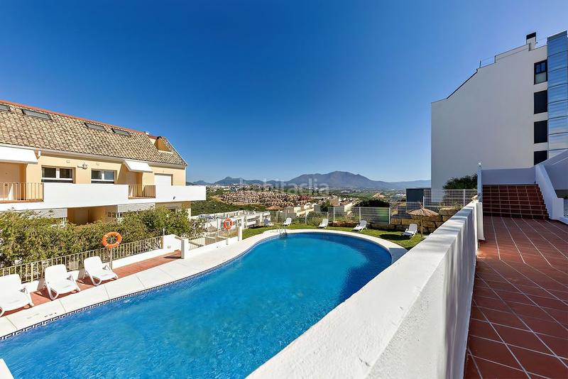 Foto dd12fbea-47d4-4302-ab19-ab3ac0c3f316. Dúplex duplex en venta en La Duquesa, 3 dormitorios. en Manilva