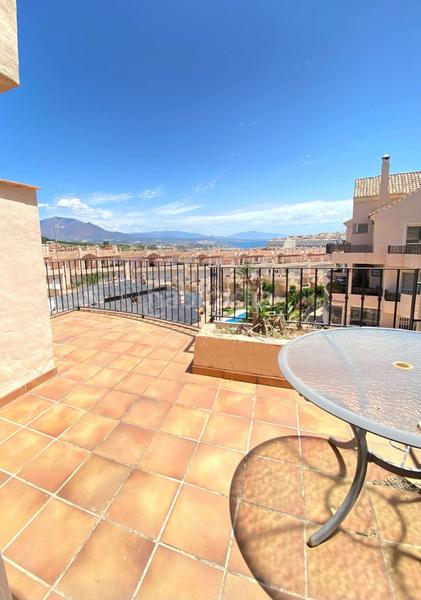 Foto 269d498f-ce9a-499b-bf28-6886795cb67c. Dúplex duplex en venta en La Duquesa, 3 dormitorios. en Manilva