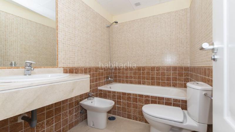 Foto 8f7e18f3-fc9d-4fa3-9e72-7ae492f214ff. Dúplex duplex en venta en La Duquesa, 3 dormitorios. en Manilva